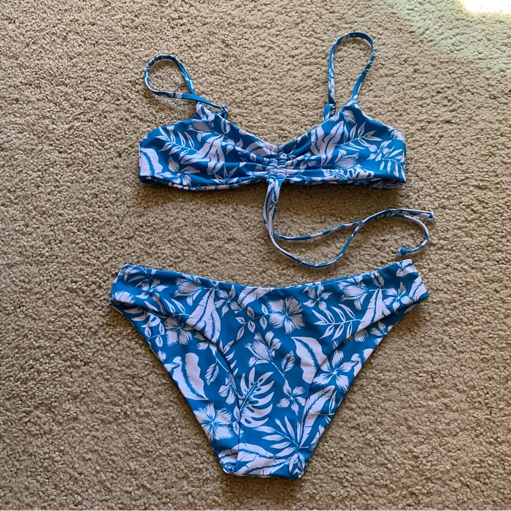 Vaya Island Tropical Floral Bikini Top Bottom Set Small S Blue White Swimsuit